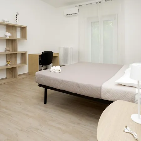 Policlinico Premium Apartamento